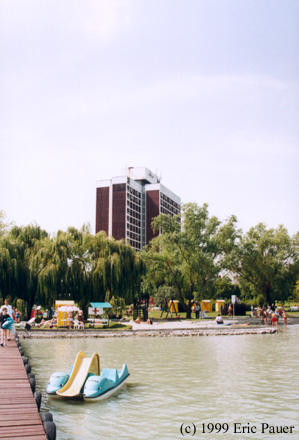 Marina Hotel